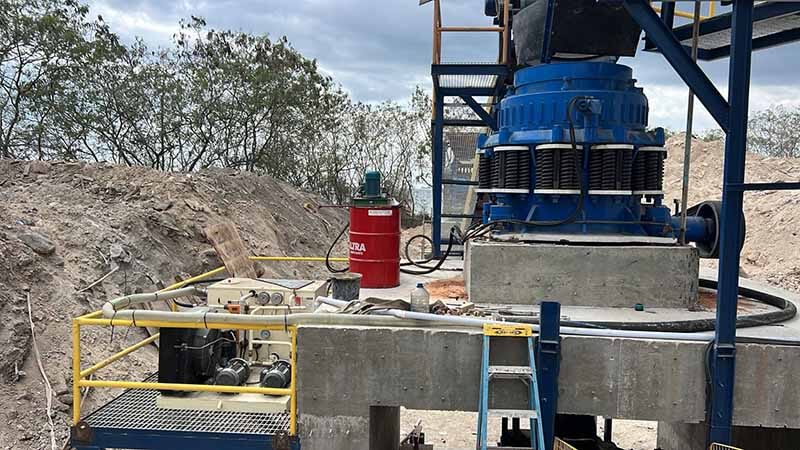 100tph cone crusher crushing plant