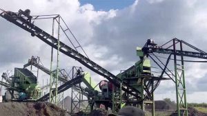 jaw impact crusher balsalt stone crushing plant